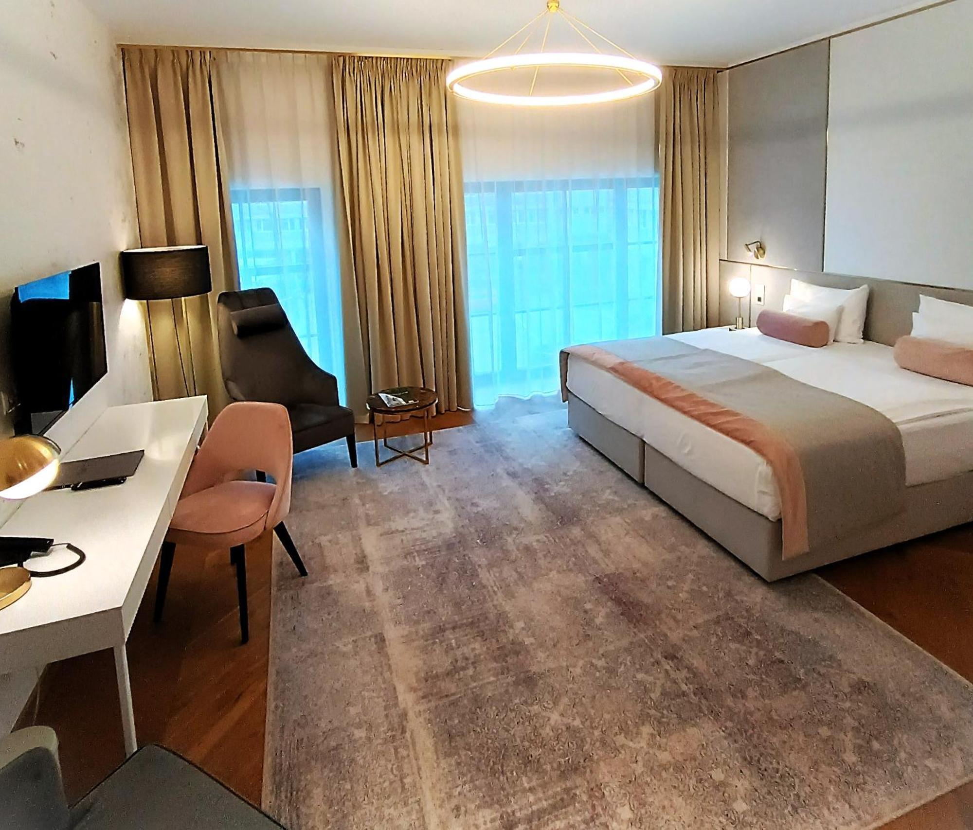Hotel Ferreus Modern Art Deco Krakov